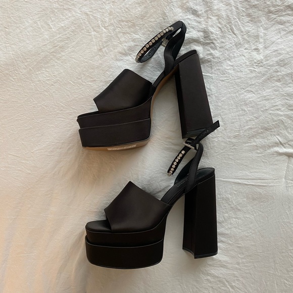 Call It Spring Shoes - Call It Spring Black Block Heel Sandals